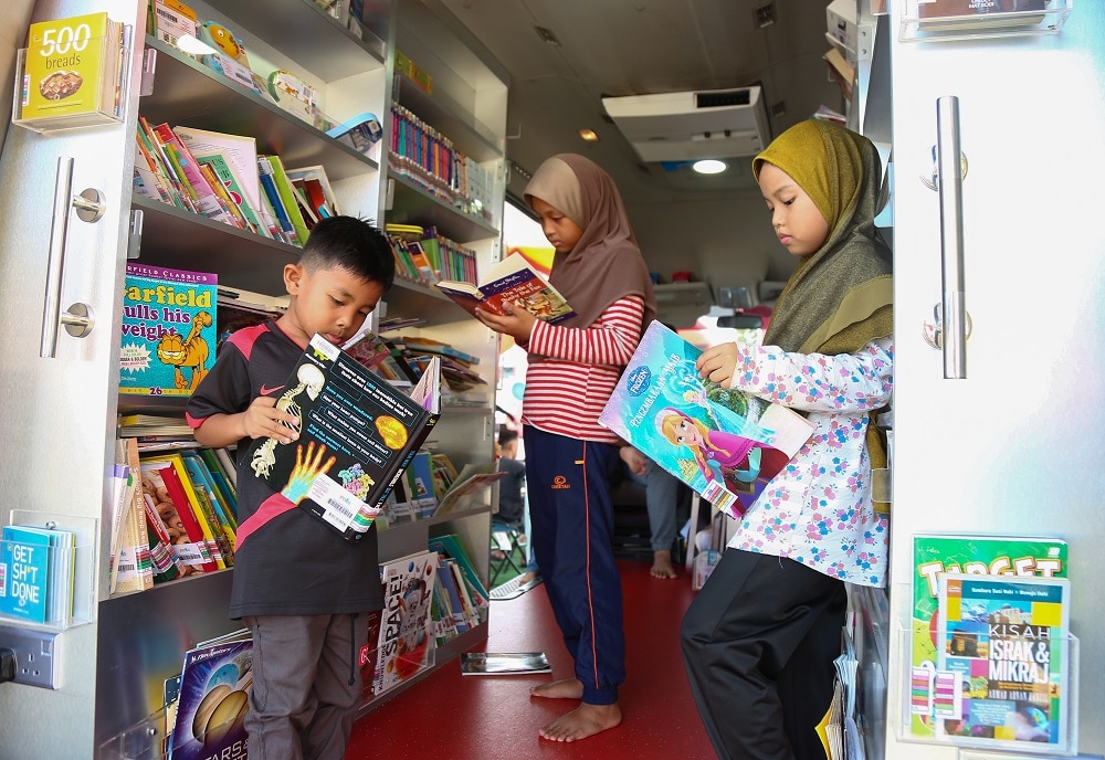 Naik taraf enam perpustakaan dijangka siap tahun ini