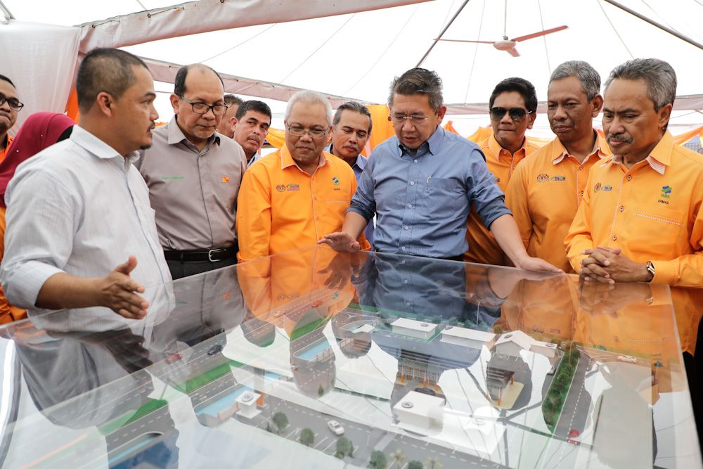 Dari Agrobazaar ke Agromall