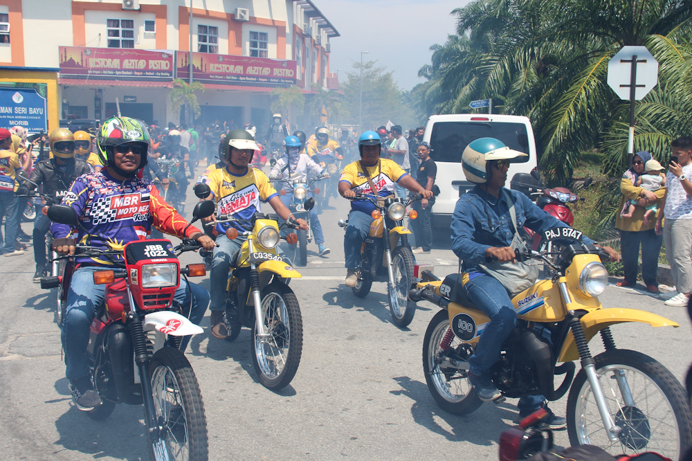 Baju-T RGG laku bagai pisang goreng panas