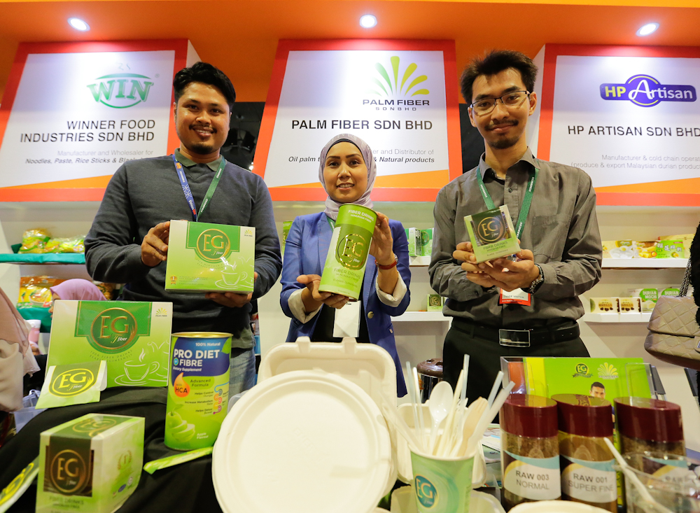 Anak Selangor cipta plastik 'ghaib'