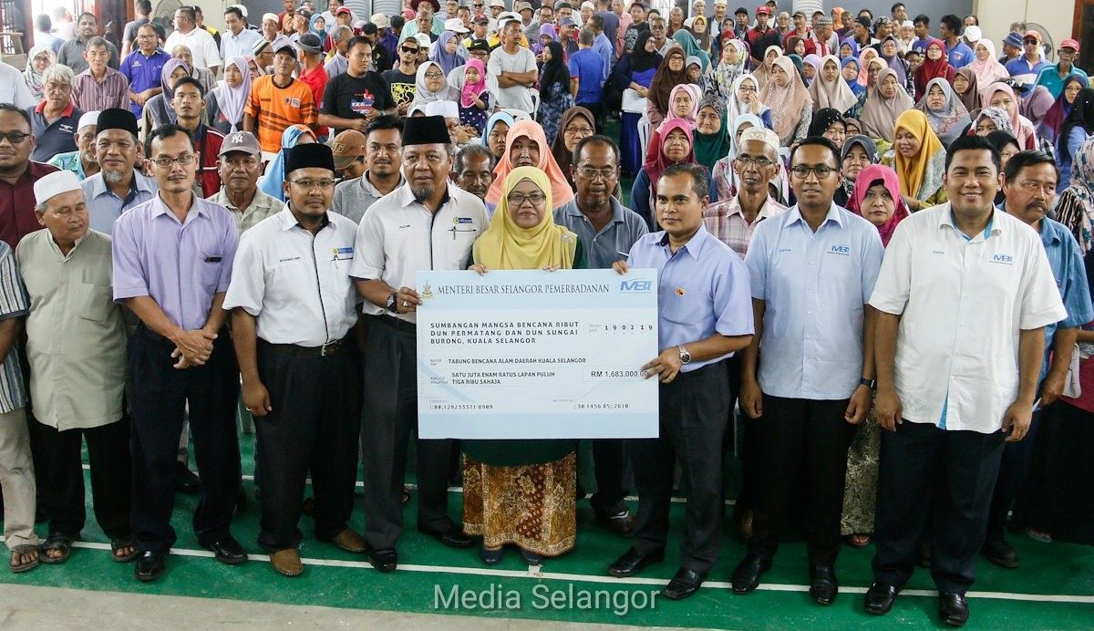 Kerja baikpulih rumah akibat ribut di Tanjong Karang selesai