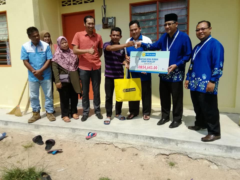 LZS serah rumah baharu kepada asnaf mualaf