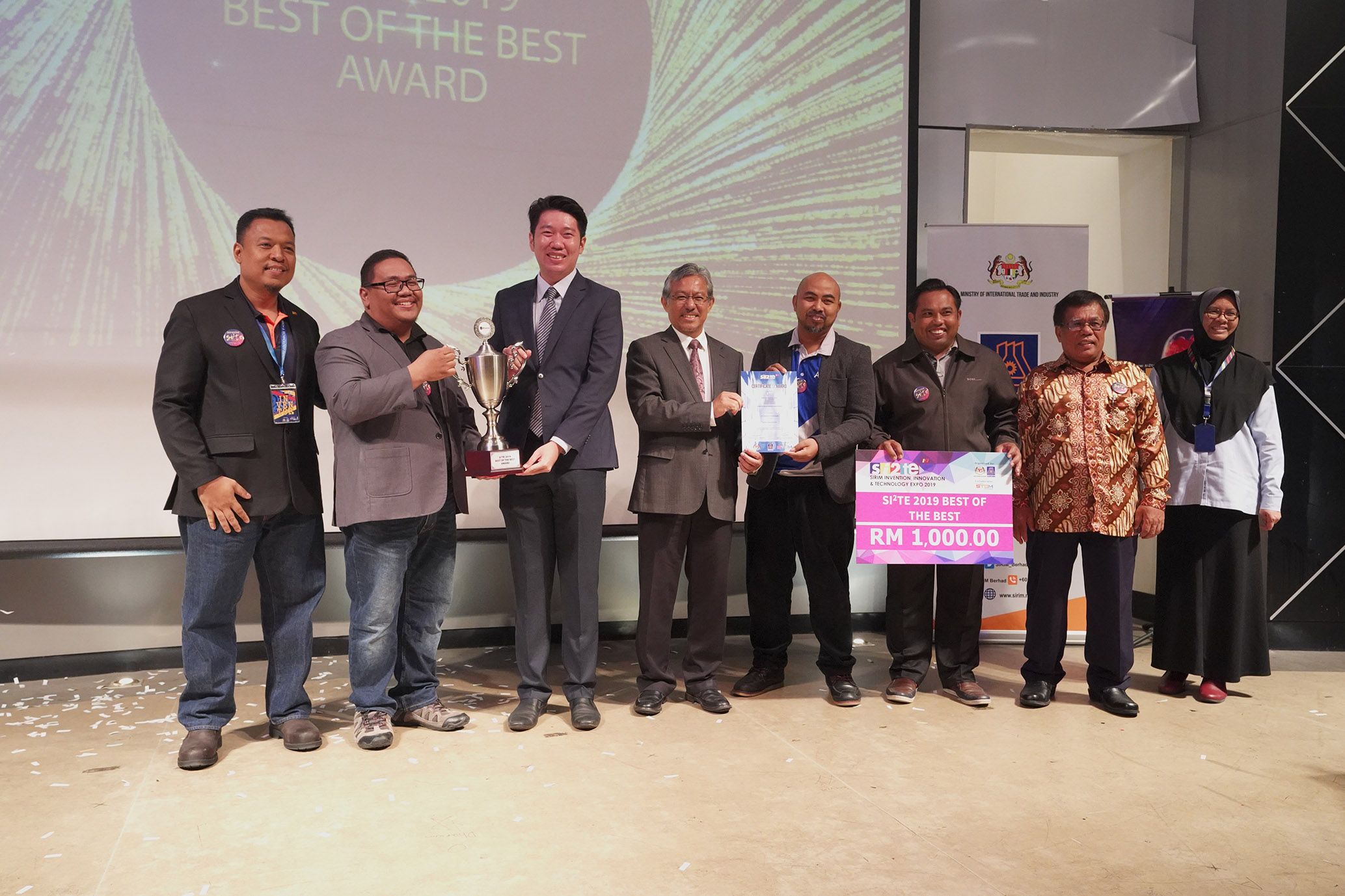 Pejabat Kerajaan Selangor juara anugerah inovasi SIRIM