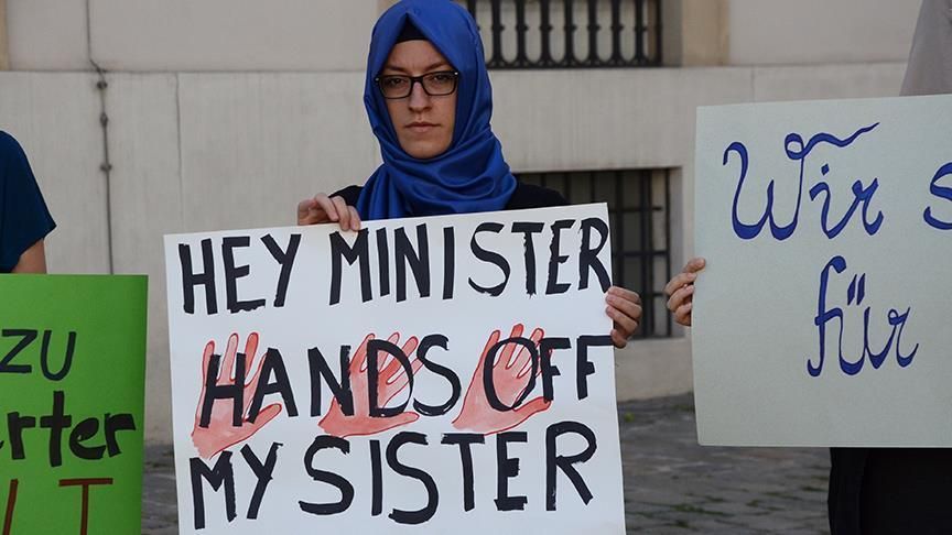 Opinion Leaders Condemn Muslim Headscarf Ban in Austria