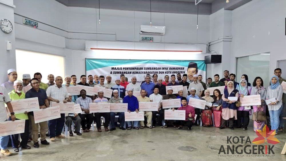 DUN Kota Anggerik sumbang lebih RM70,000 kepada rumah ibadat