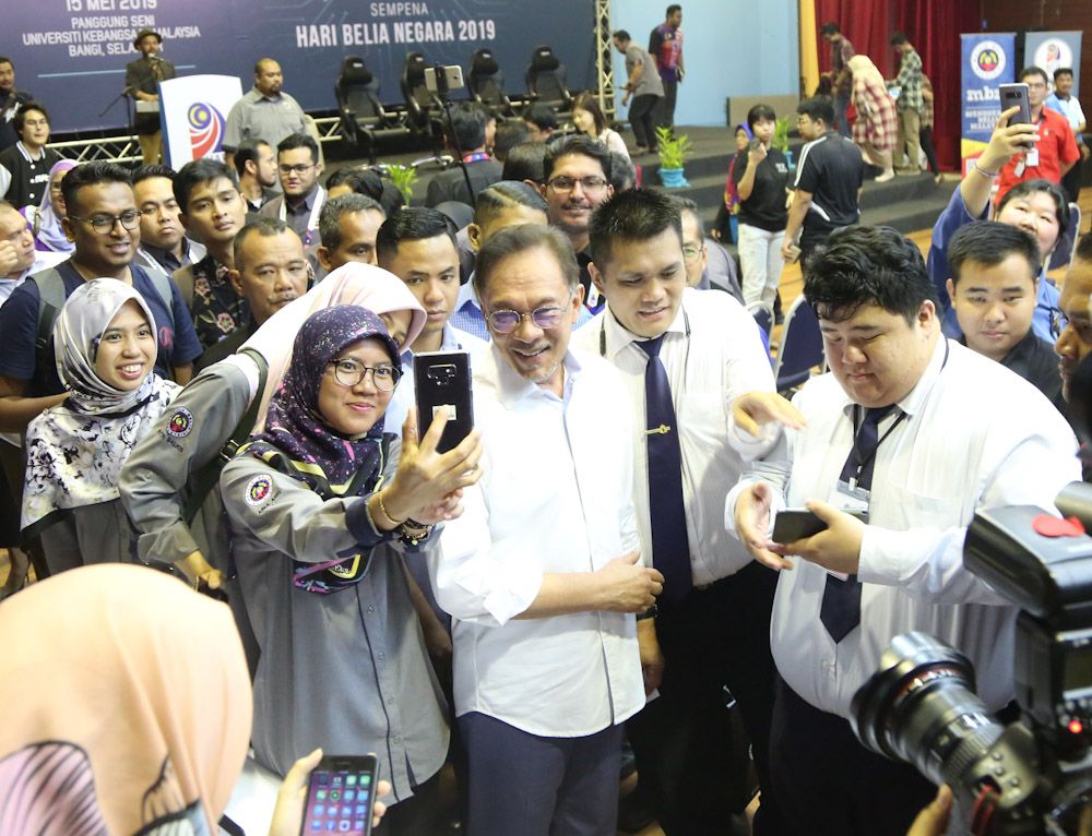 Tak perlu persoal bila ganti Tun M, kata Anwar