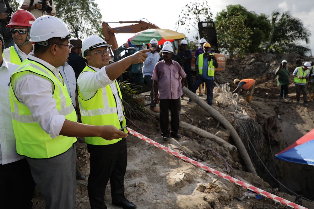 குழாய்கள், மீட்டர்களை பழுதுபார்க்க 18.6 கோடி வெள்ளி ஒதுக்கீடு