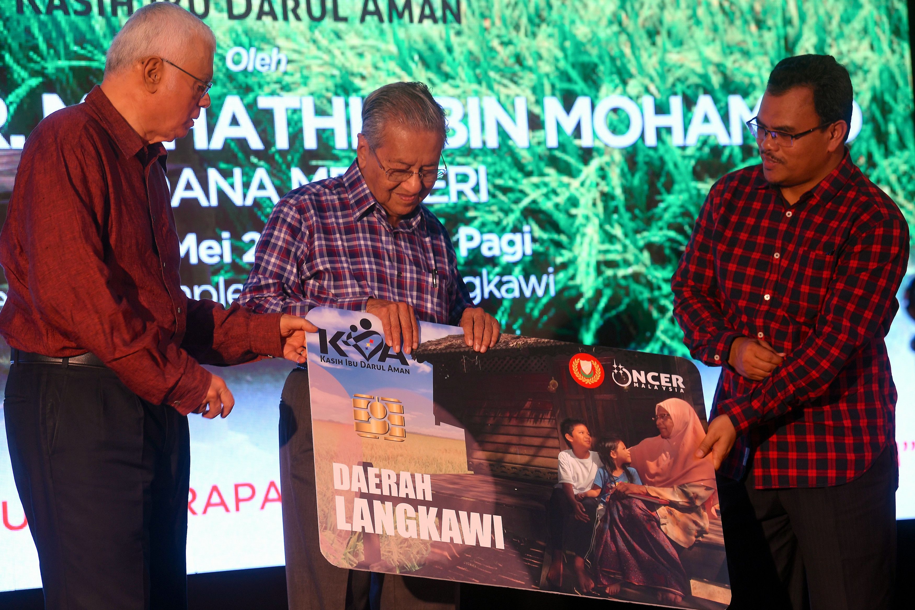 Tun M: Langkawi bakal jadi pengeluar beras pulut utama