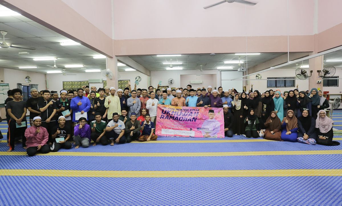 MB qiamullail dan bersahur bersama warga UniKL BMI