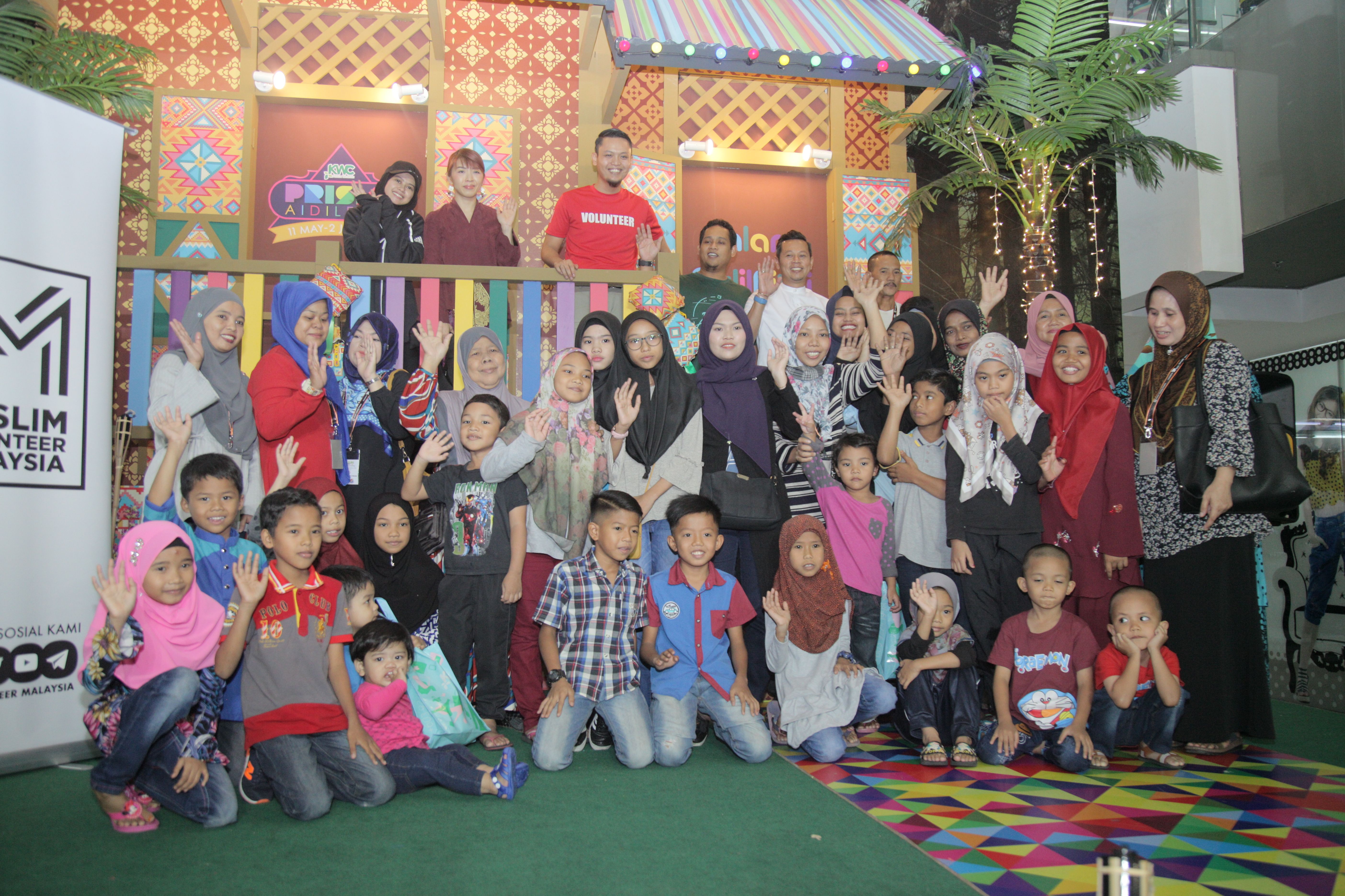 Prisma Aidilfitri rai 60 asnaf, hadiah baju raya baharu