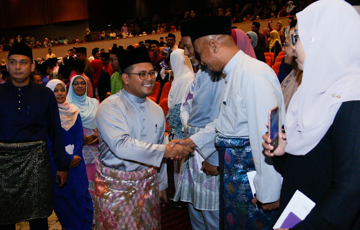 Selangor cari jalan elak kenaikan tarif air