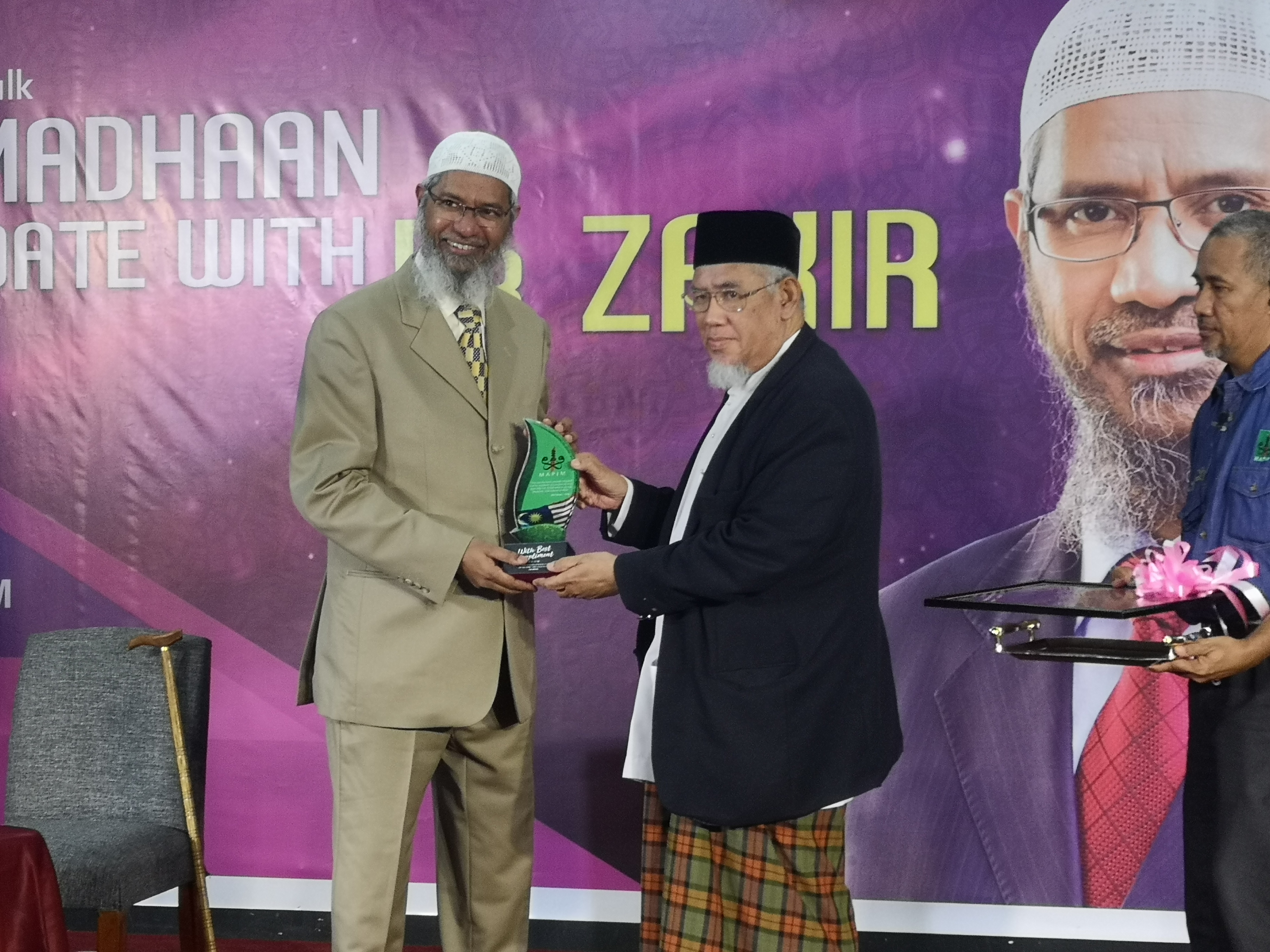 Dr Zakir Naik tokoh besar tonjol ajaran Islam