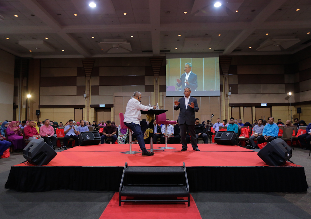 67% penjawat awam Selangor puas hati hubungan dengan pemimpin