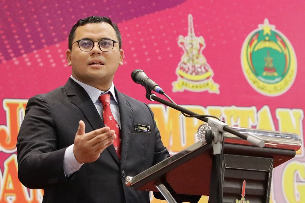 MB bangga JAIS terbit buku teks bahasa Kemboja