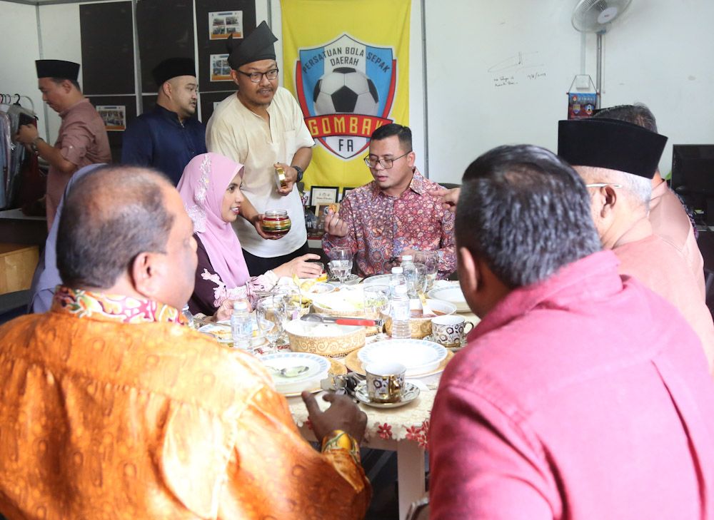 Penduduk DUN Sungai Tua gembira, tradisi berkunjung diteruskan