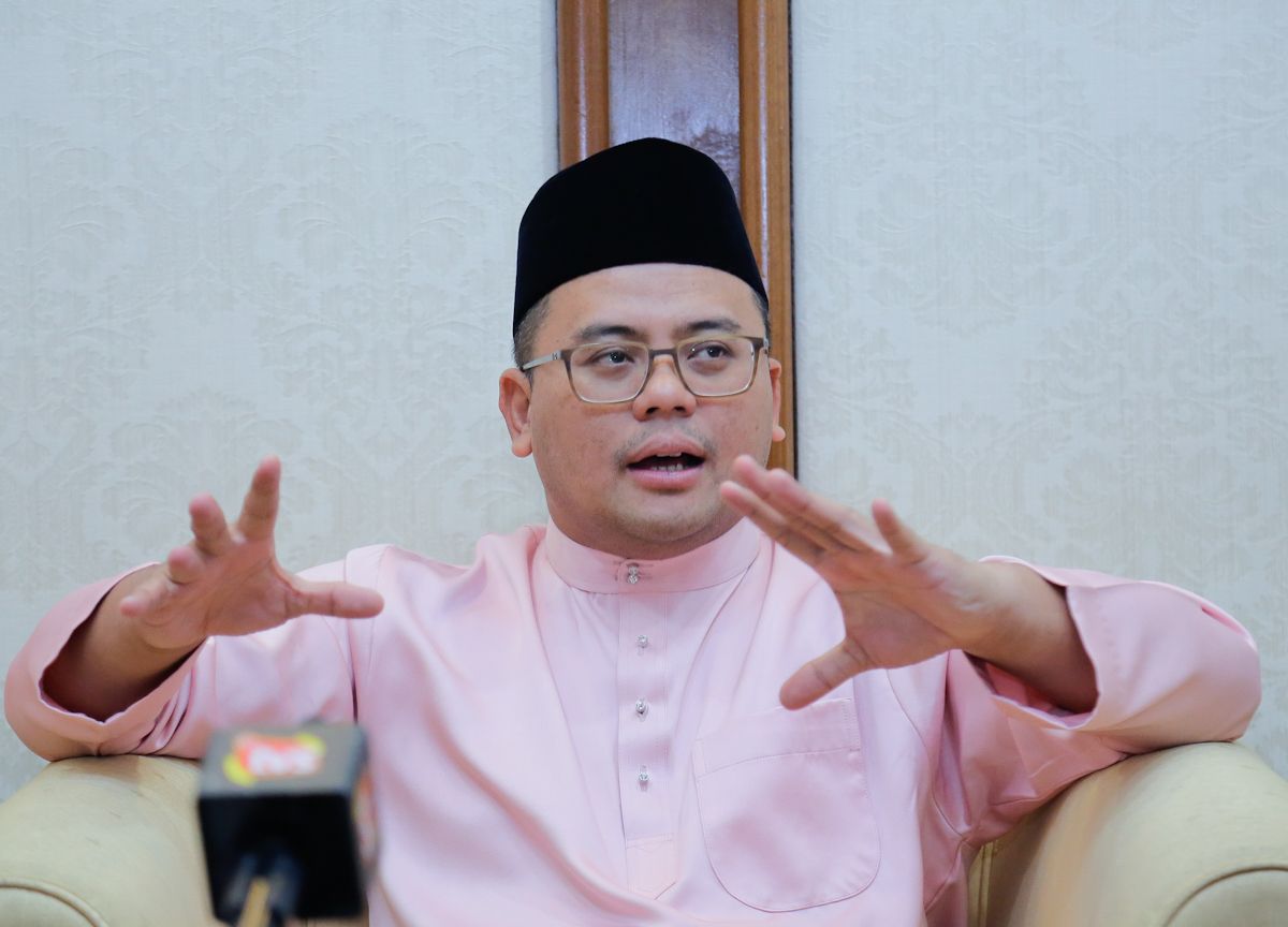 Lebih baik fokus pembangunan, kata MB