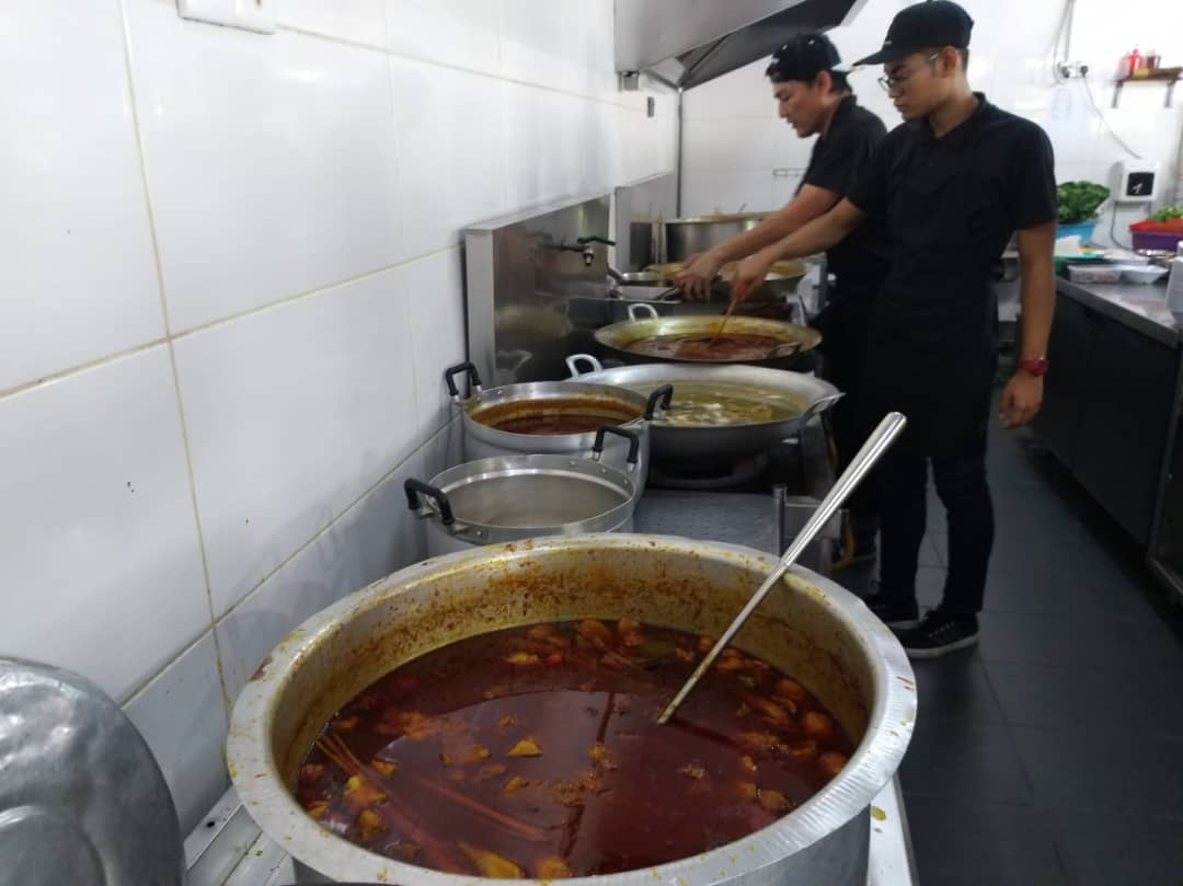 Asam Pedas: Dari modal RM50, kini miliki 60 pekerja