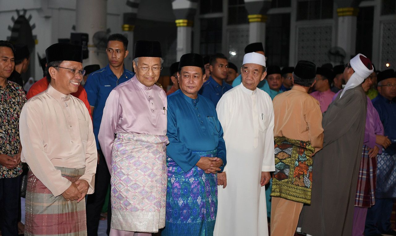 4,000 berbuka puasa bersama PM di Masjid Bandaraya KK