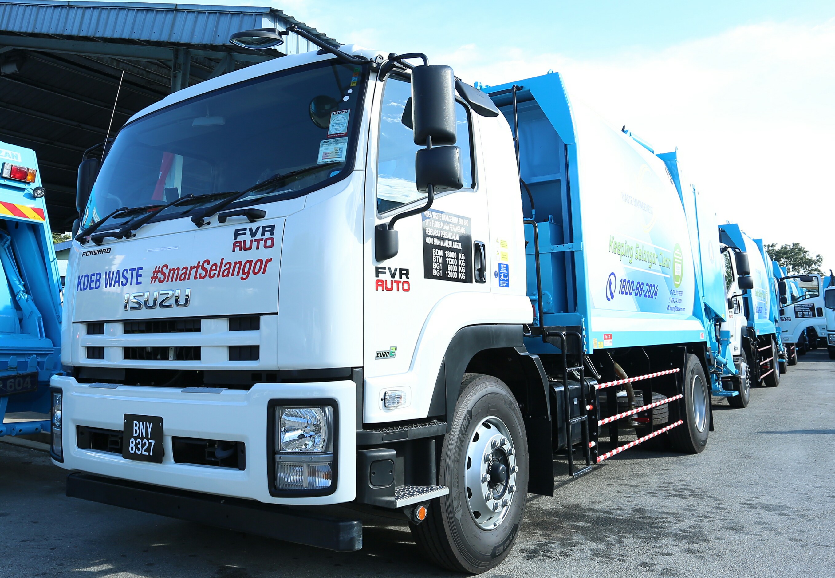 Commercial areas' midnight waste cleaning operations to be expanded