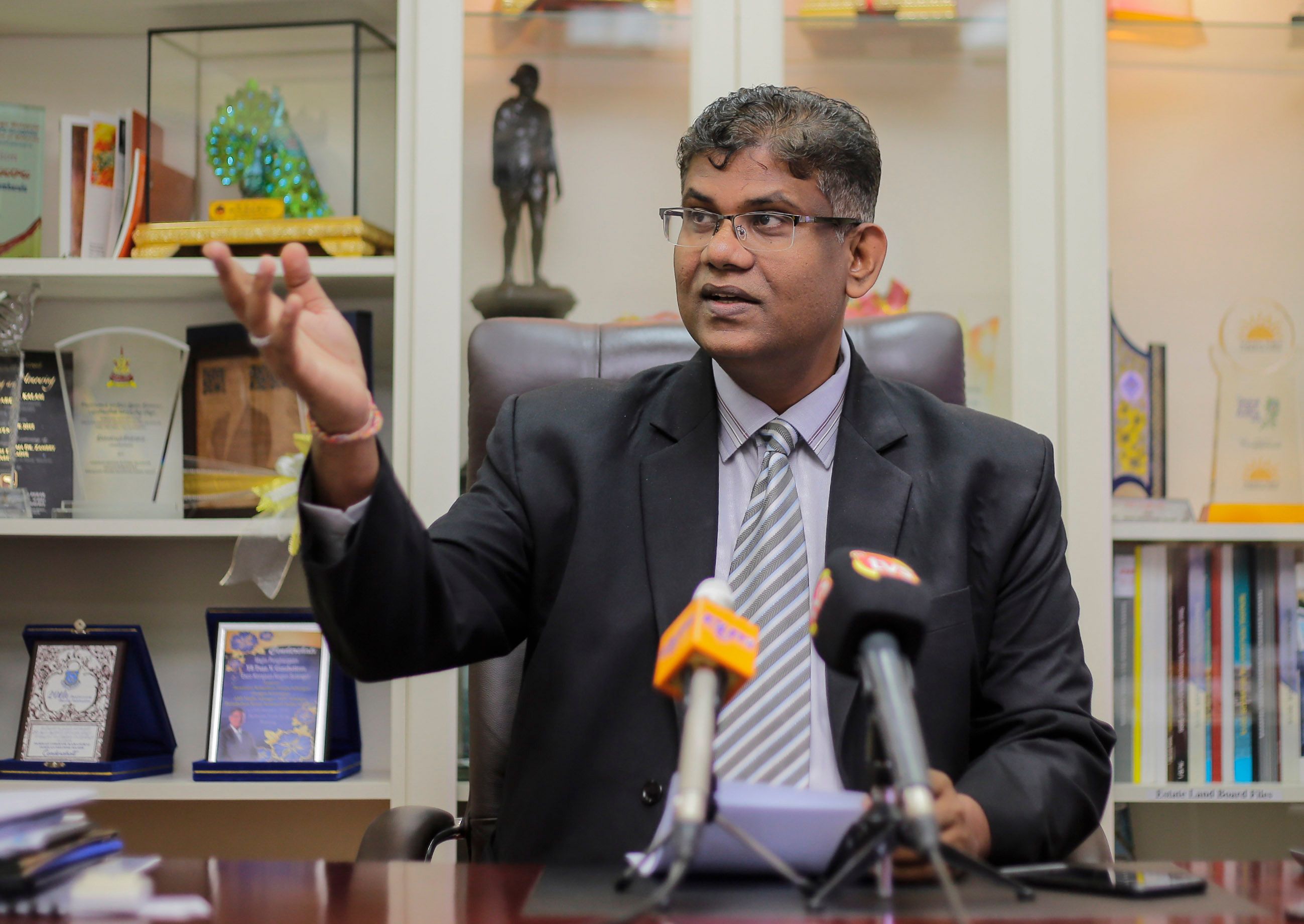 அரசியல் விழிப்புணர்வுமிக்கவர்களாக இந்தியர்கள் உருமாற வேண்டும்- கணபதிராவ்