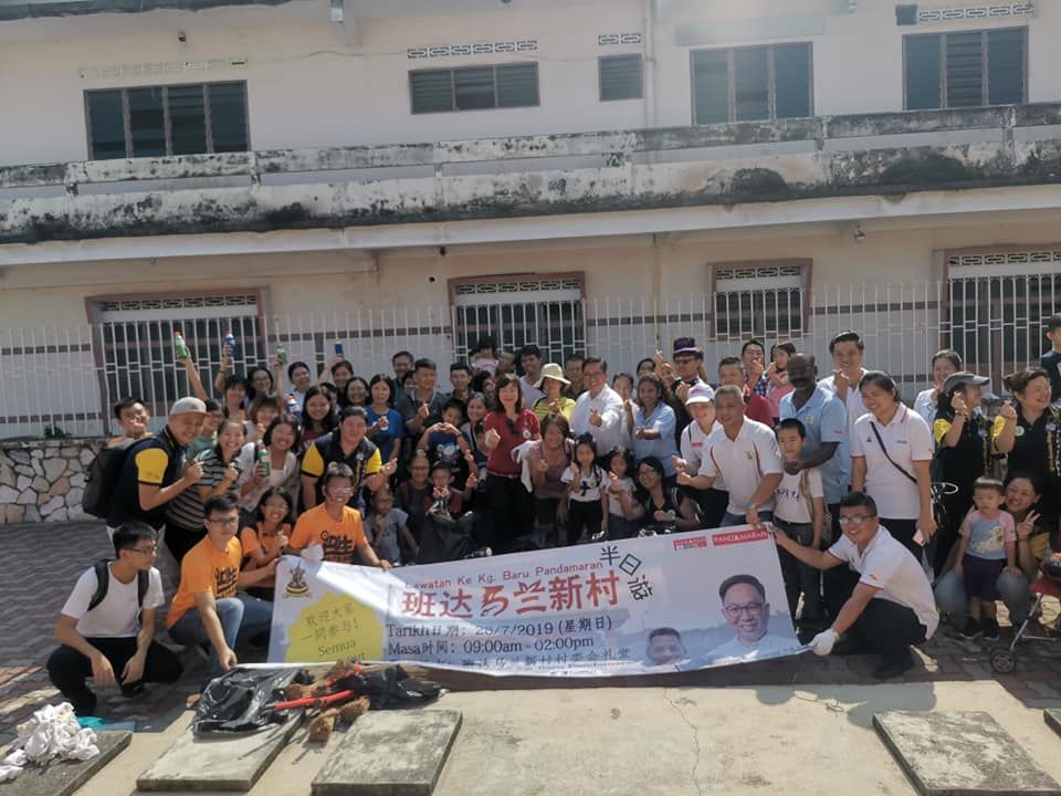 班村环保、导览及创意市集  梁德志：提高村民卫生醒觉