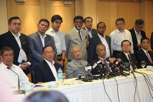 Kerajaan setuju pendaftaran automatik umur mengundi 18 tahun