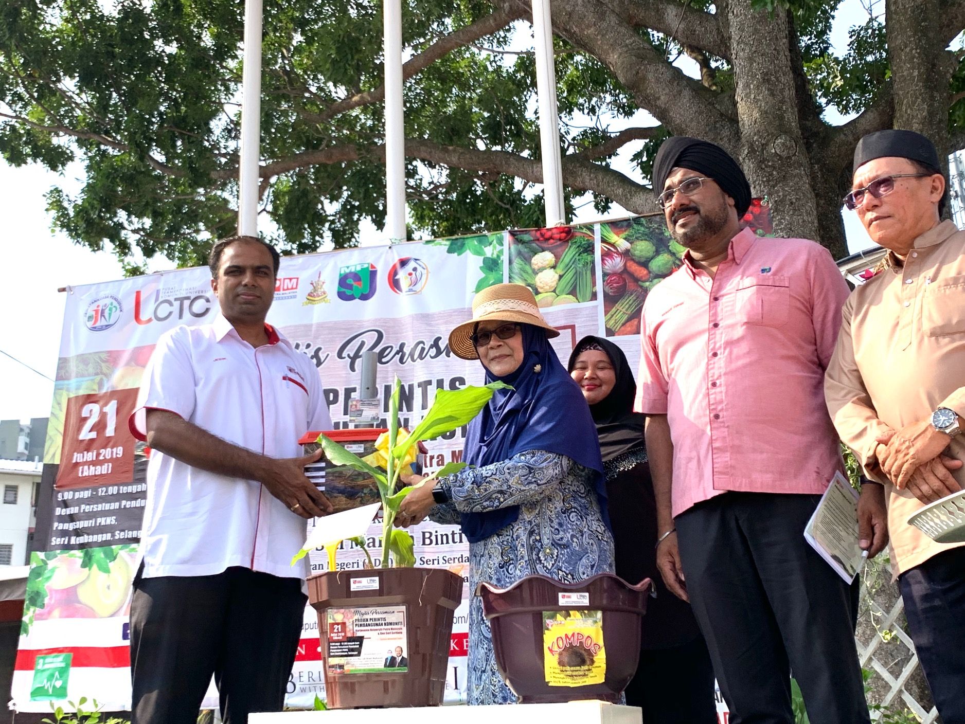 Projek pembangunan komuniti fokus pertanian dan kesihatan