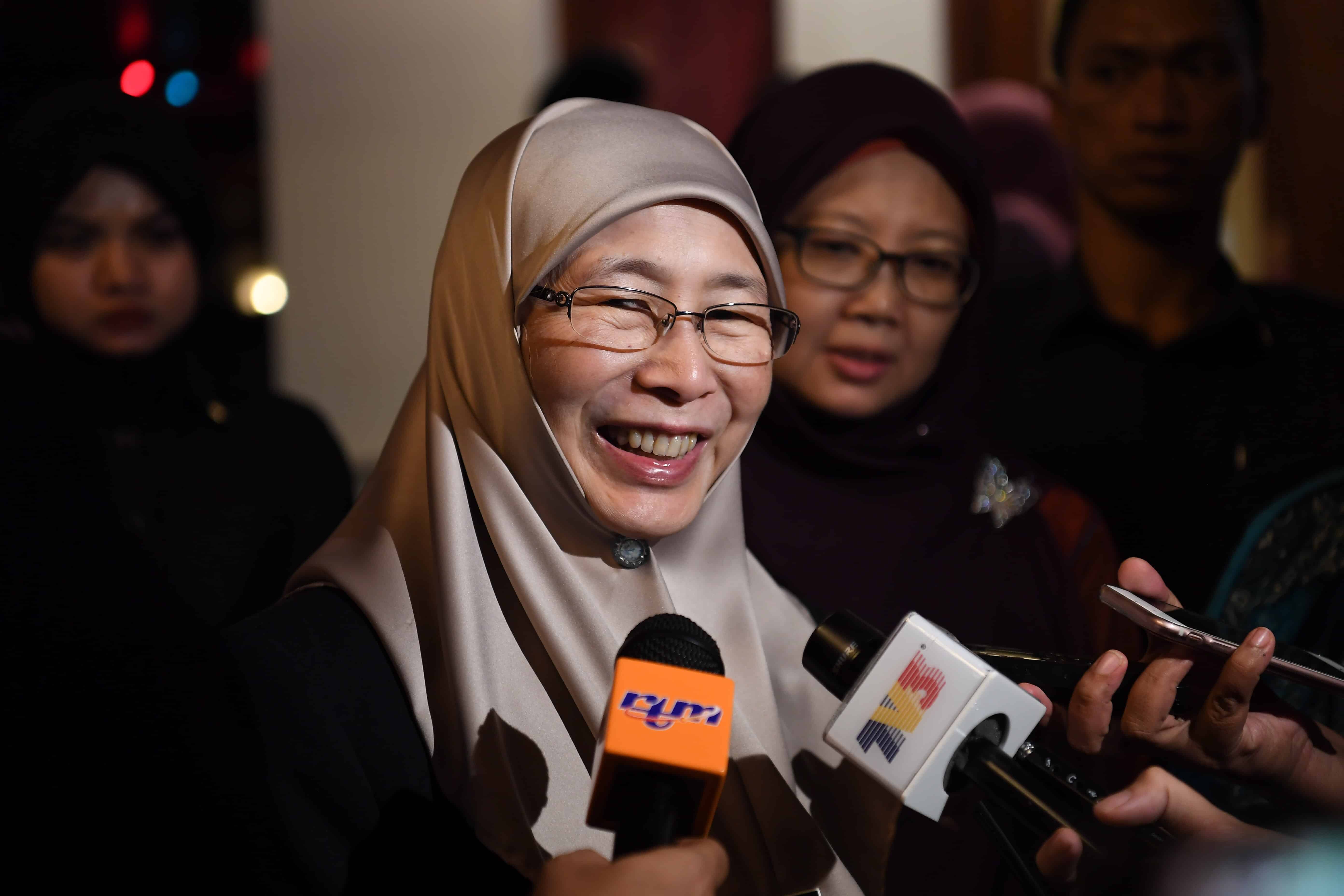 Perluas sekatan perjalanan terhadap dua lagi wilayah di China