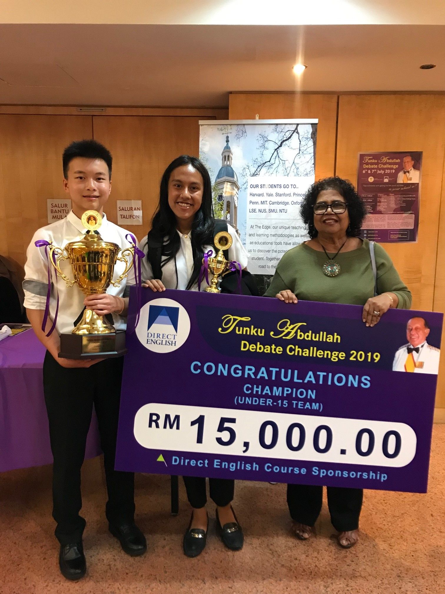 Jaga adab ketika debat tips kejayaan Sekolah Antarabangsa ELC