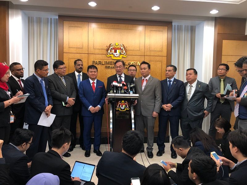 Anwar terima pandangan MPP, Ahli Parlimen KEADILAN