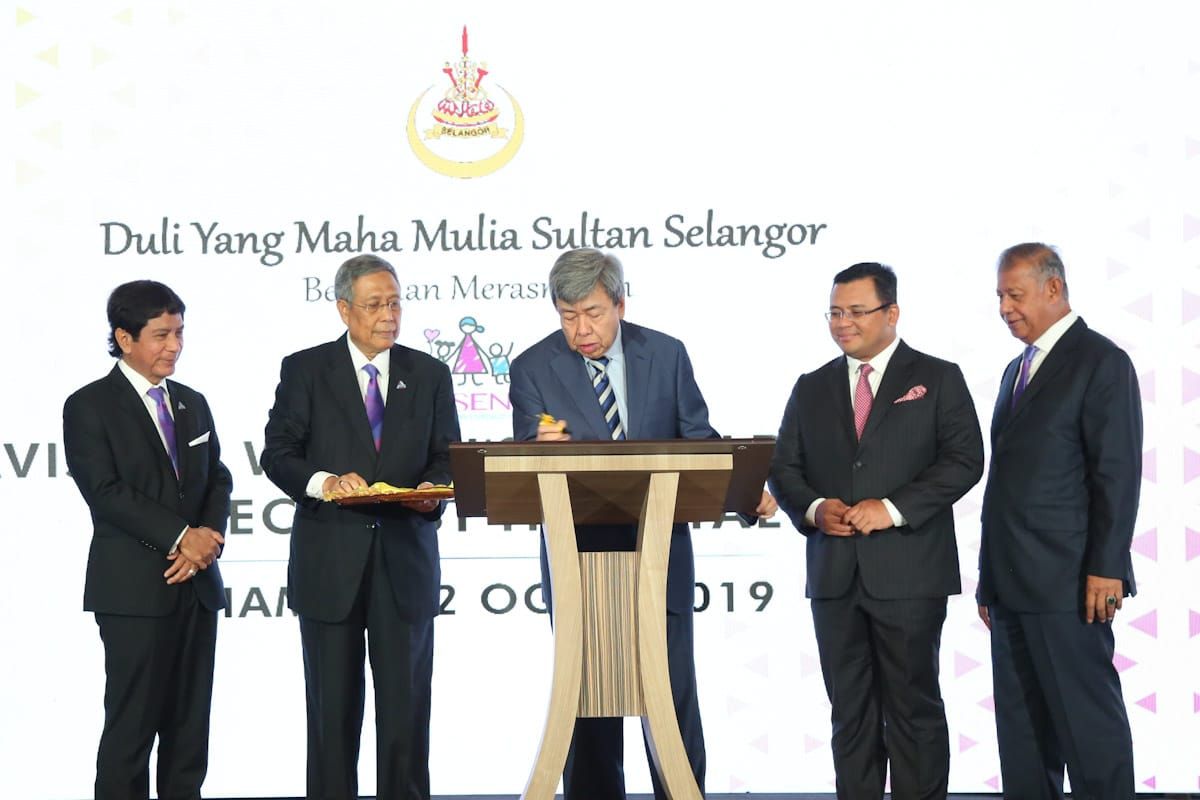 MB: Polis tentukan kebenaran Dr Zakir Naik berceramah