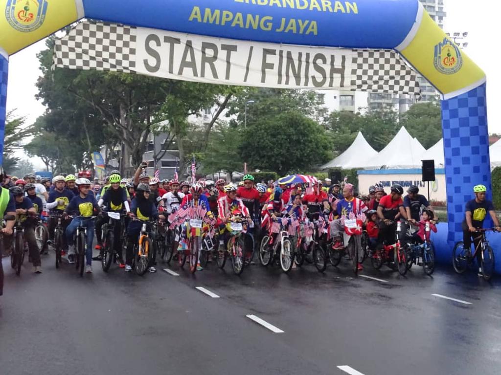 Lebih 500 sertai Kayuhan Santai Jalur Gemilang MPAJ