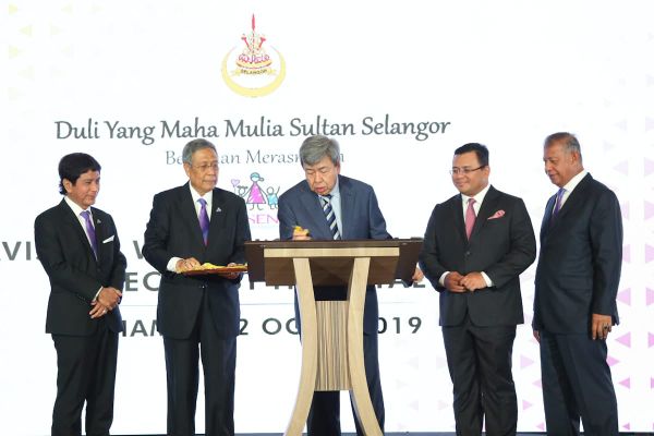 State Leaves it to Police to Determine Dr Zakir's Permission for Public Talks