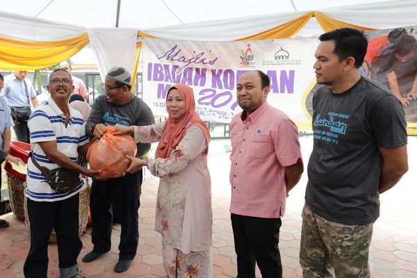 Masyarakat Rohingnya antara penerima daging korban MPSJ