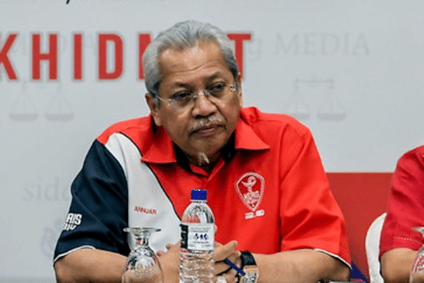Langgar SOP, Annuar Musa dikompaun RM2,000