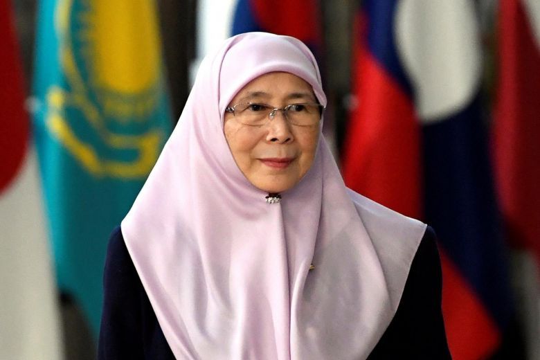Wan Azizah: Gov Aware of Current Political Narrative