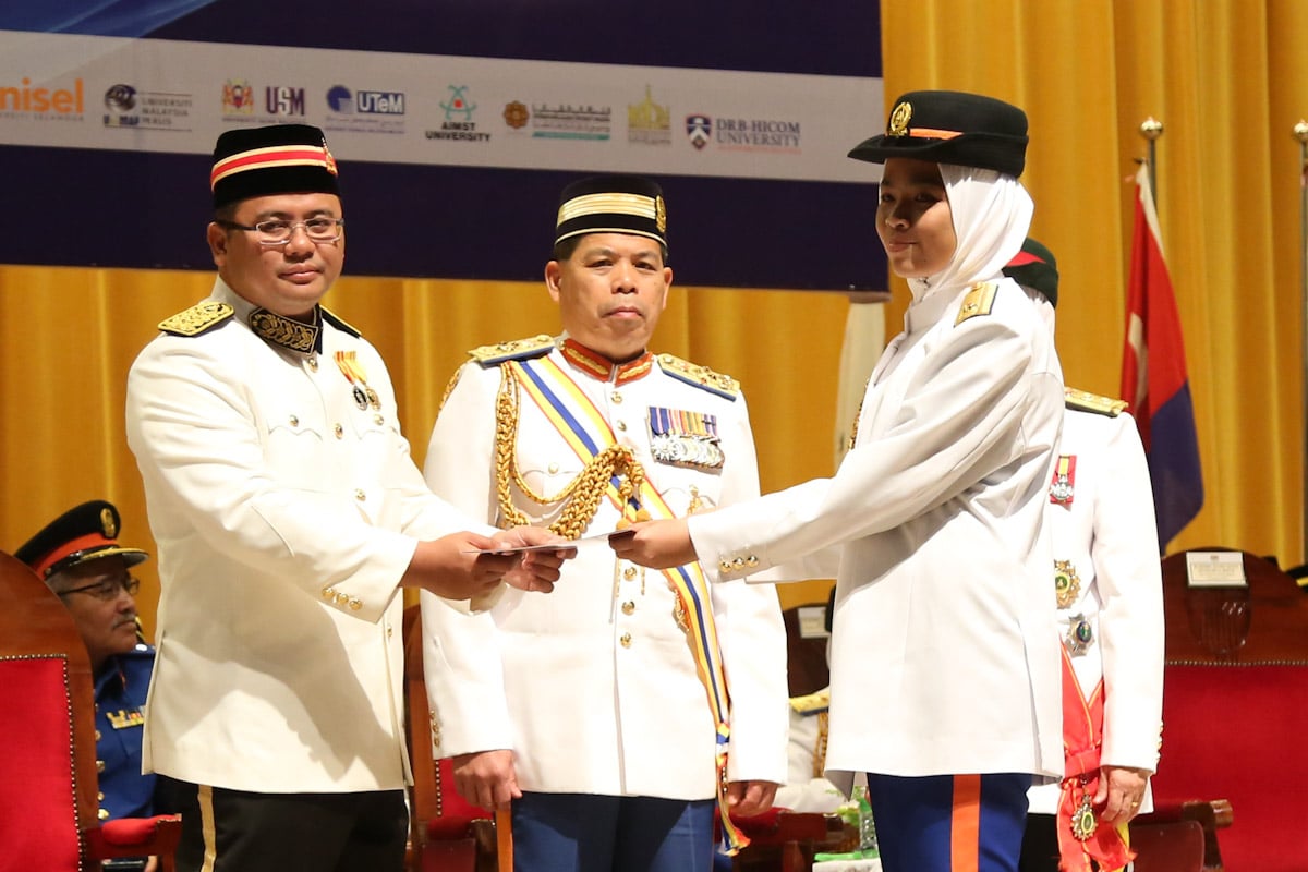 775 pelajar ditauliah Leftenan Muda APM