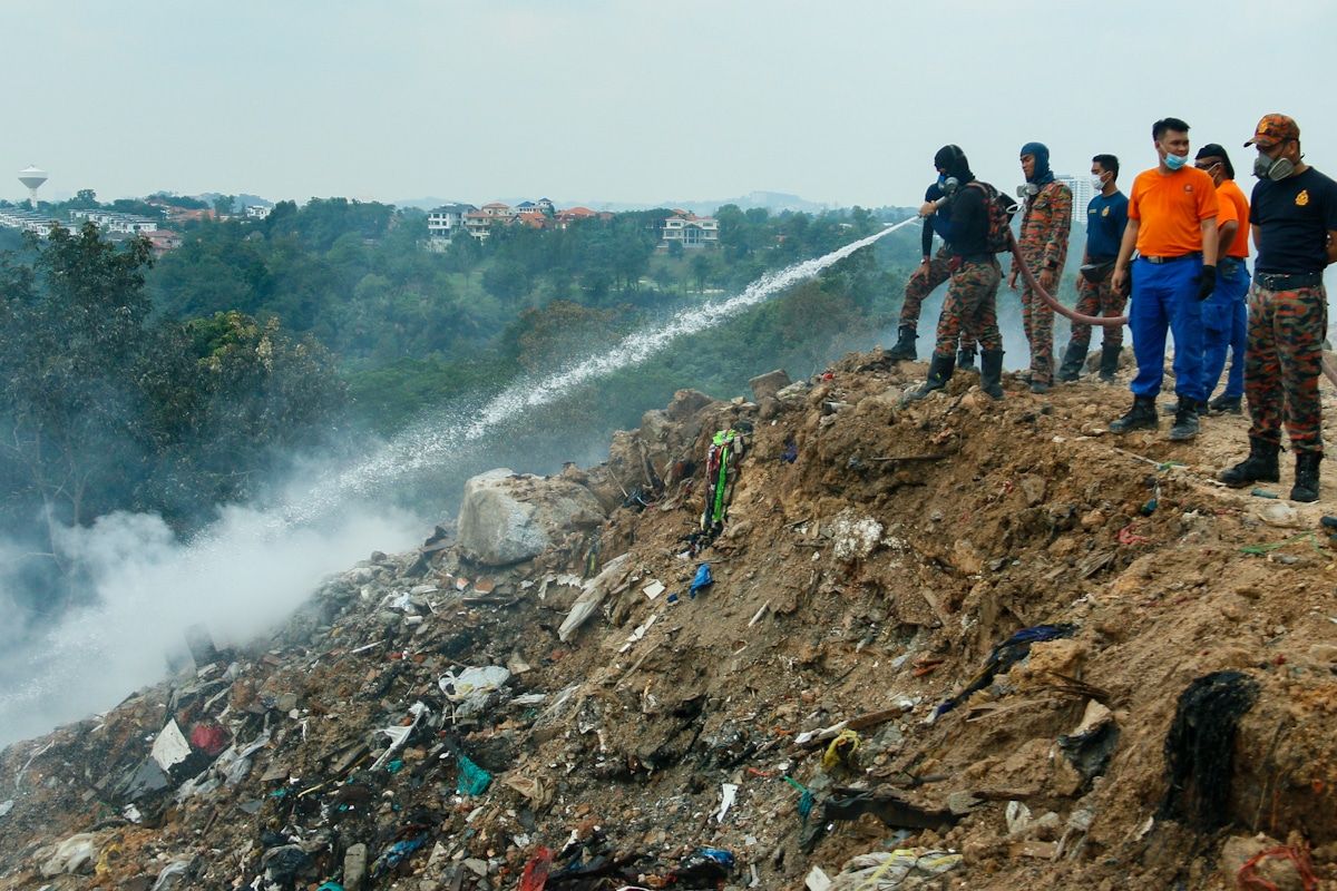 雪州草拟法案严惩垃圾虫