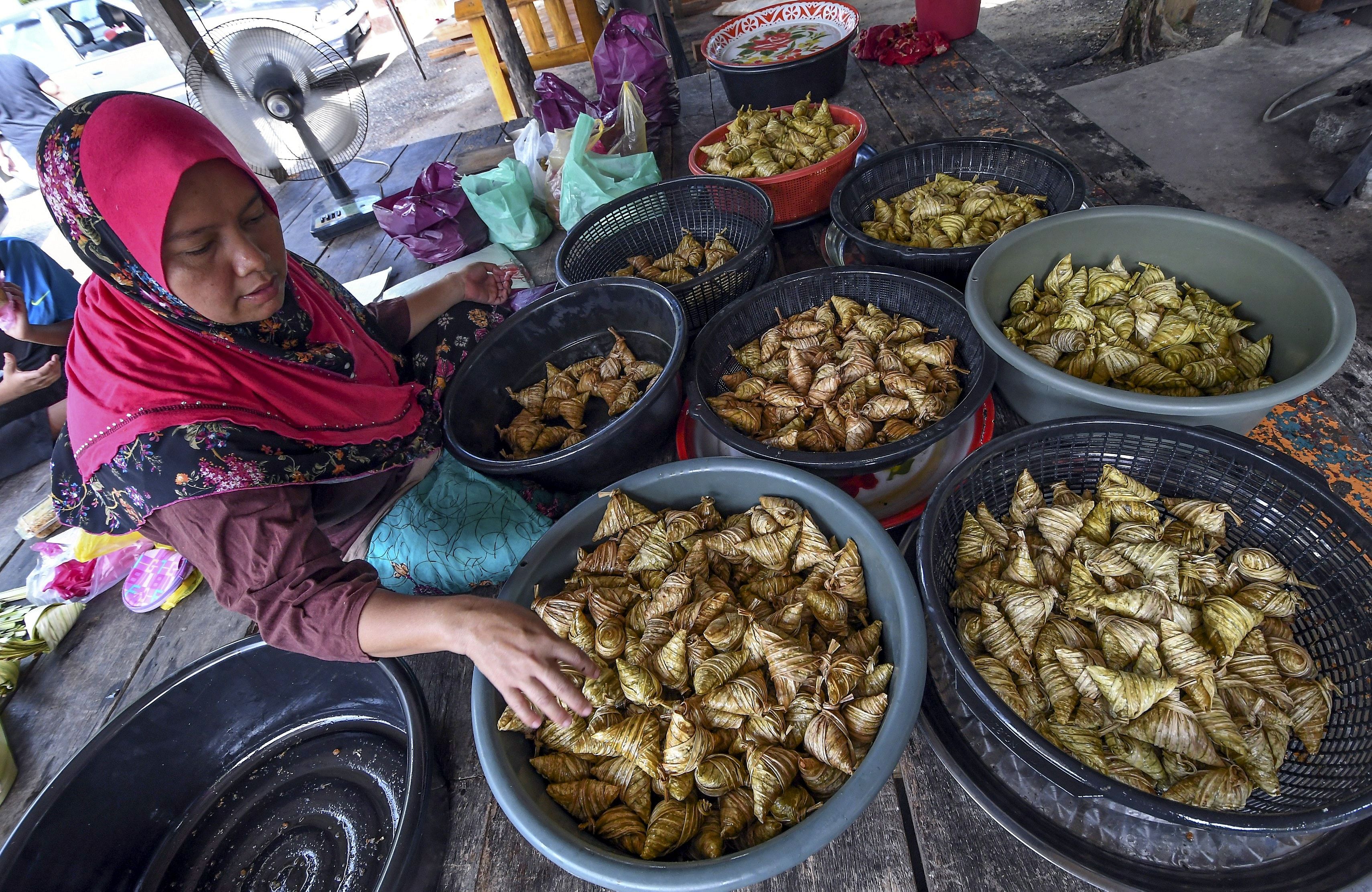 'Ketupat Bachok' berkelana ke UK, NZ dan Mesir