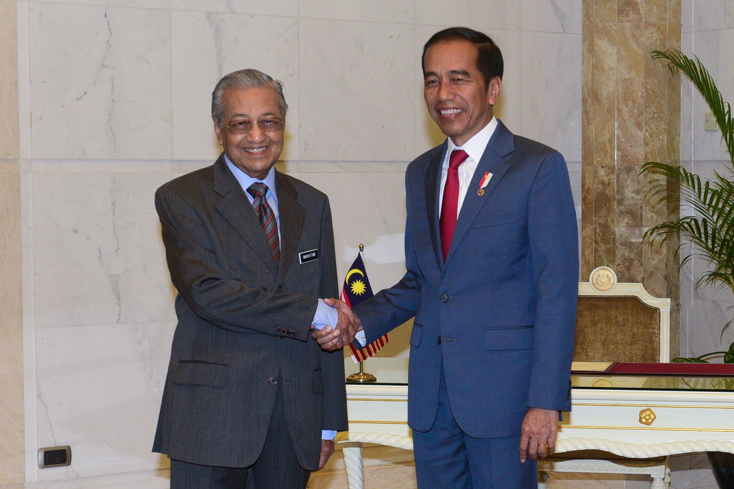 Rundingan Tahunan ke-13: Malaysia, Indonesia bincang isu dua hala