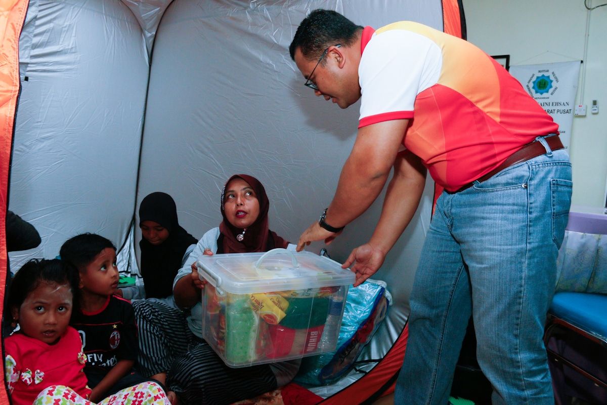 台风尾袭沙白逾500民宅  雪州发放援助金解燃眉急