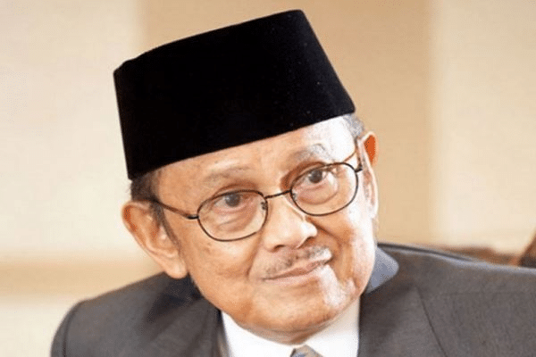 Bekas Presiden Indonesia, Habibie masuk hospital