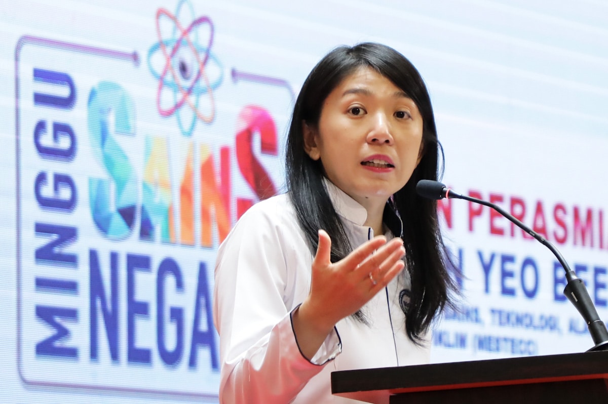 150 kontena sisa pepejal plastik dihantar ke negara asal pengeksport
