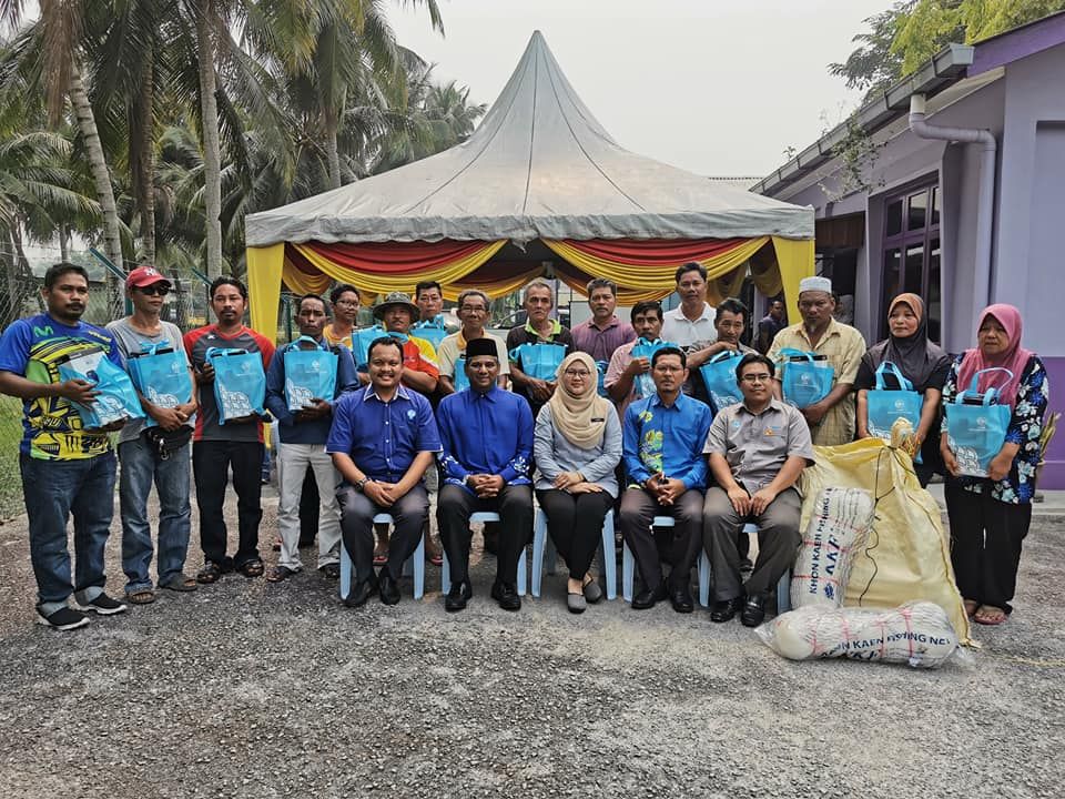 246 asnaf fakir terima bantuan nelayan dari LZS
