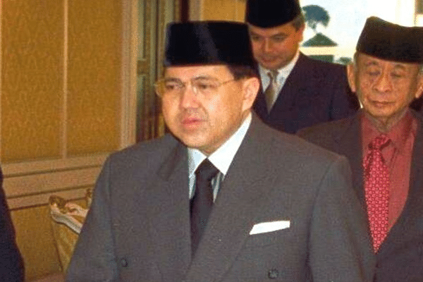 Sultan Ismail Petra mangkat