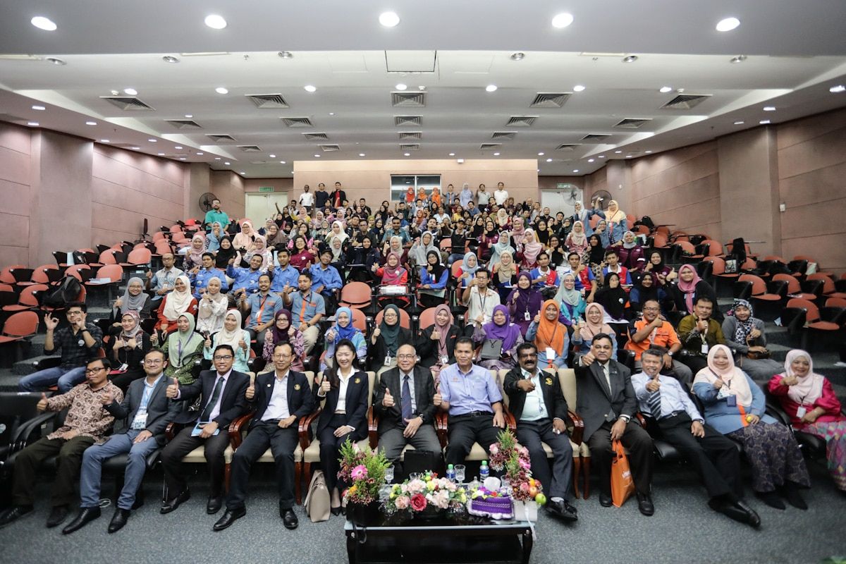 Nafi hak asasi pekerja tingkat kemalangan di tempat kerja