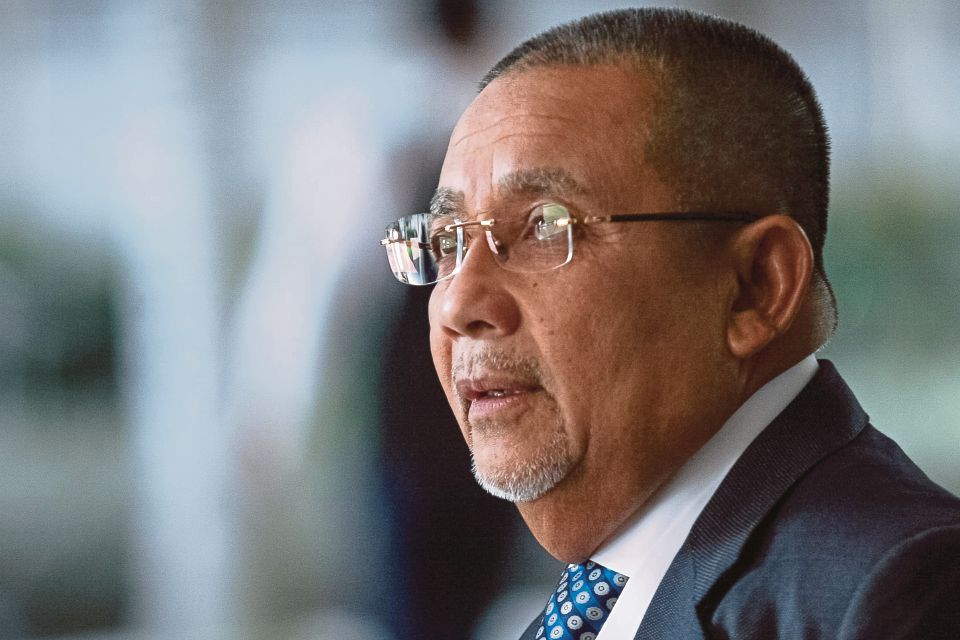 Isa Samad Ordered Immediate Payment RM 100 Mil to FICSB for Hotel Purchase