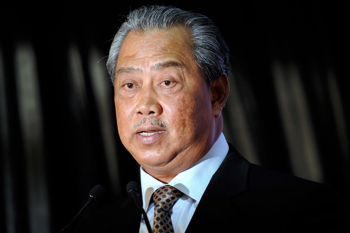 Muhyiddin: Polis siasat pelbagai aspek kes bendera