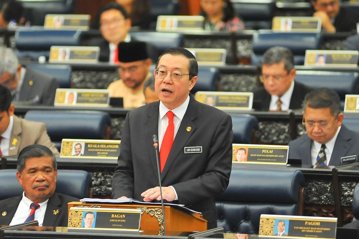 நாட்டின் பொருளாதாரம் சரியான தடத்தில் உள்ளது!