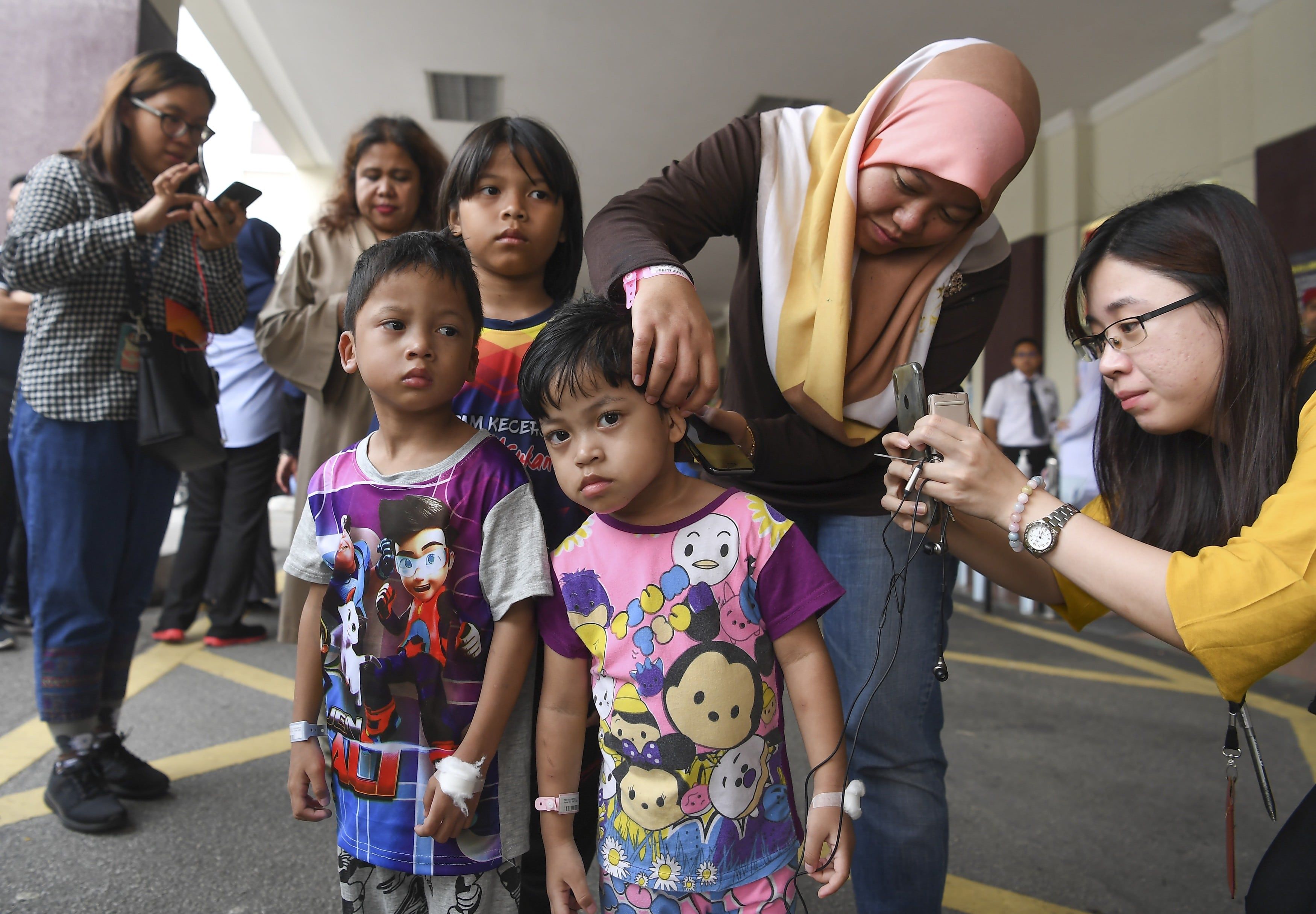 Empat mangsa belon meletup keluar hospital hari ini